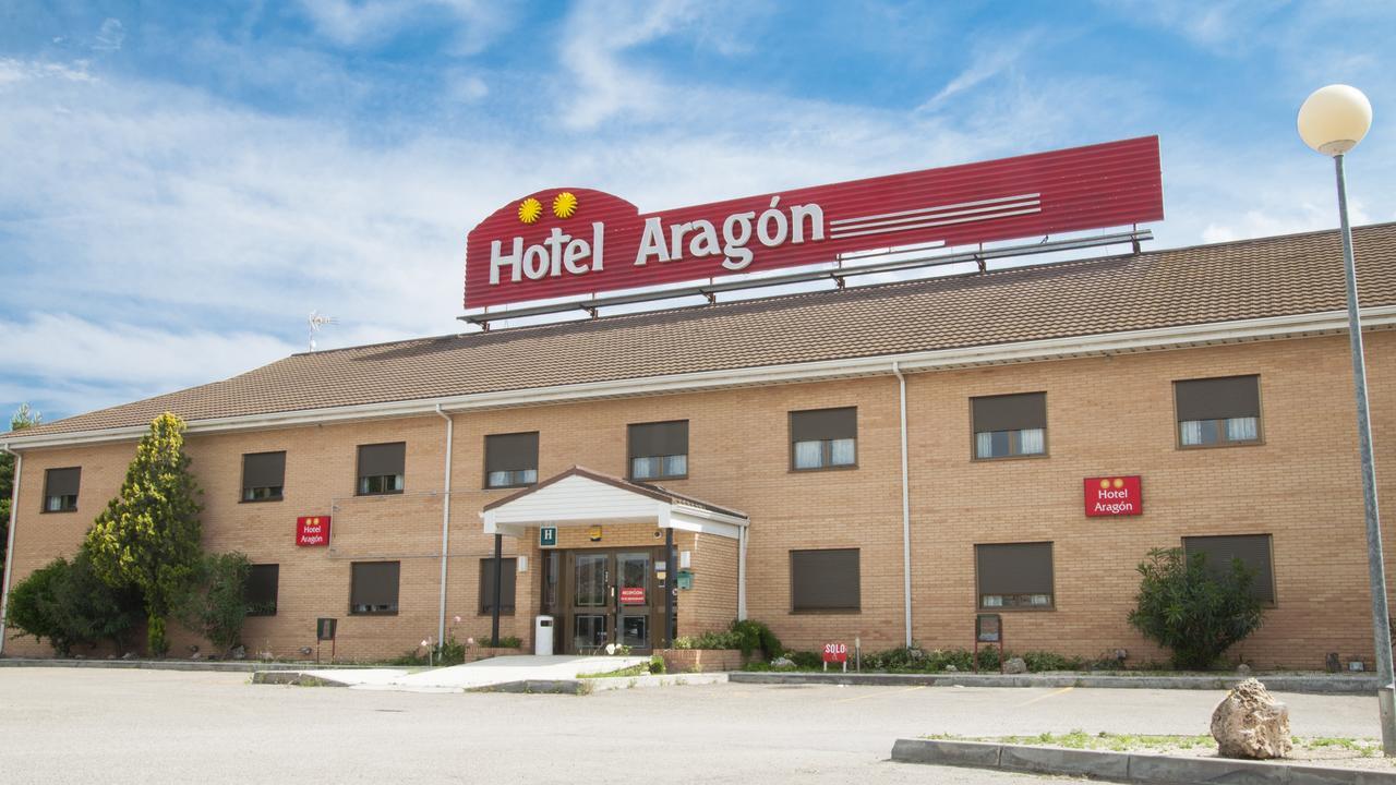 Hotel Aragon La Puebla De Alfinden Экстерьер фото