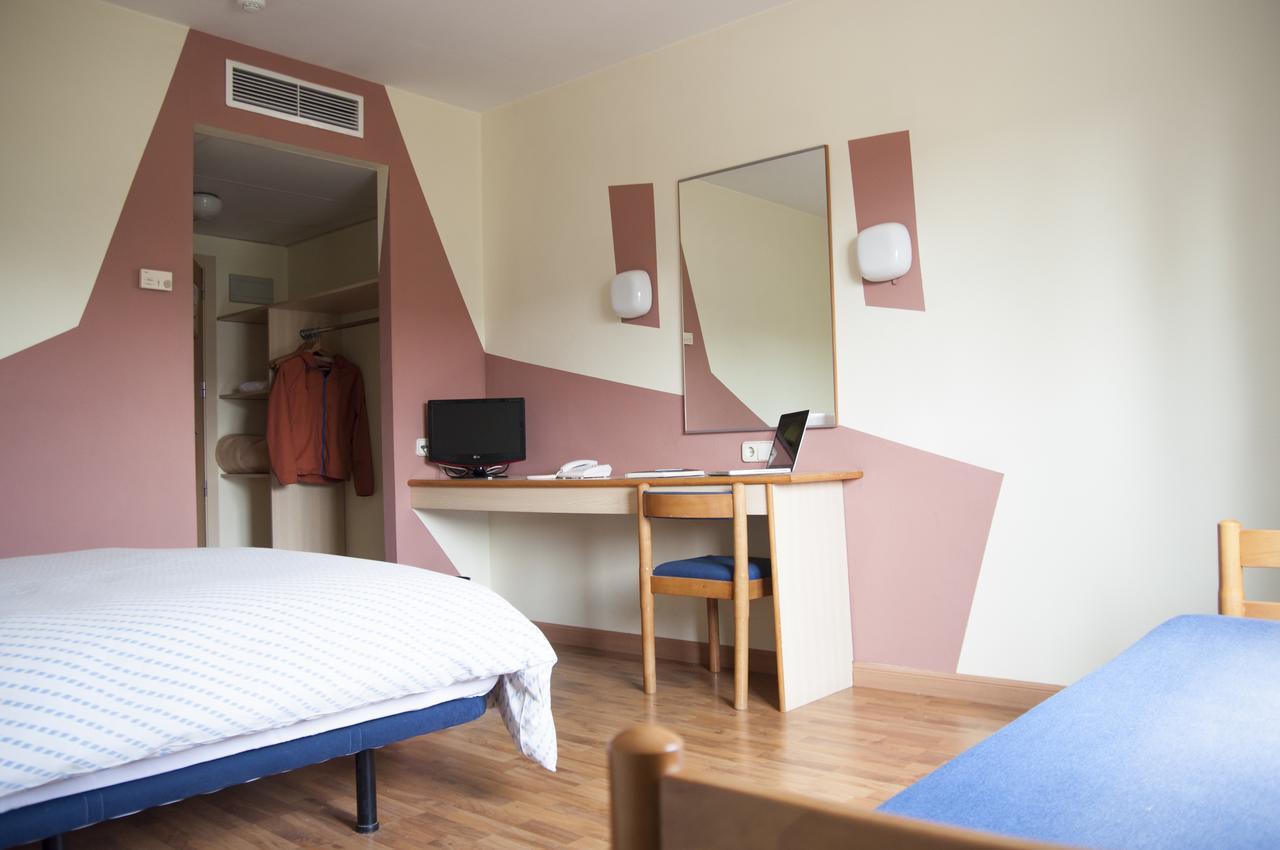 Hotel Aragon La Puebla De Alfinden Экстерьер фото