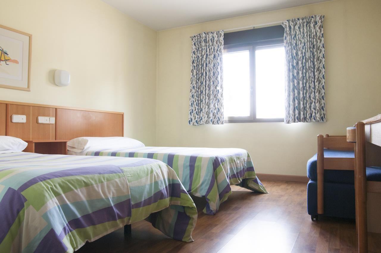 Hotel Aragon La Puebla De Alfinden Экстерьер фото