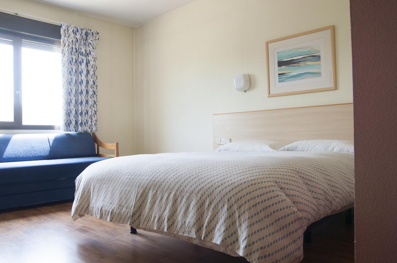 Hotel Aragon La Puebla De Alfinden Экстерьер фото